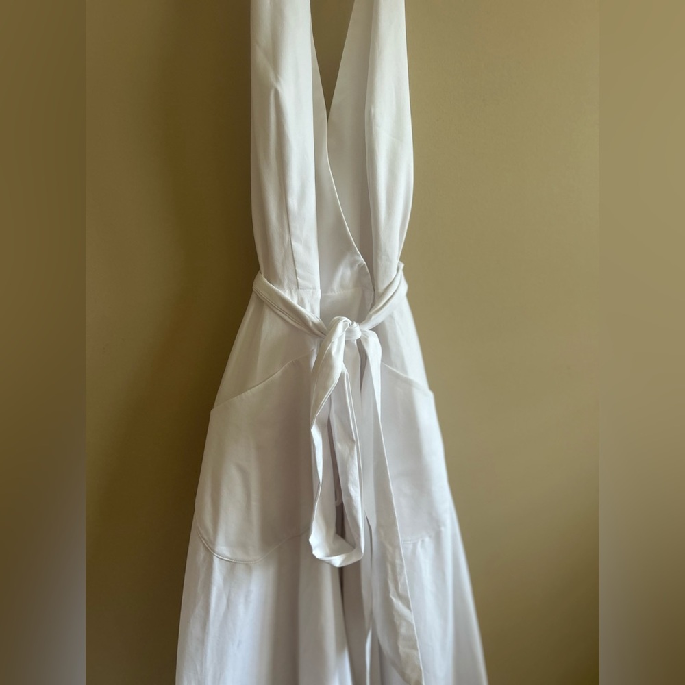 MILLY | Elegant White Halter Dress, Collared, Hi-Low, Fashion Week 2016, Size 6 - Picture 11 of 12